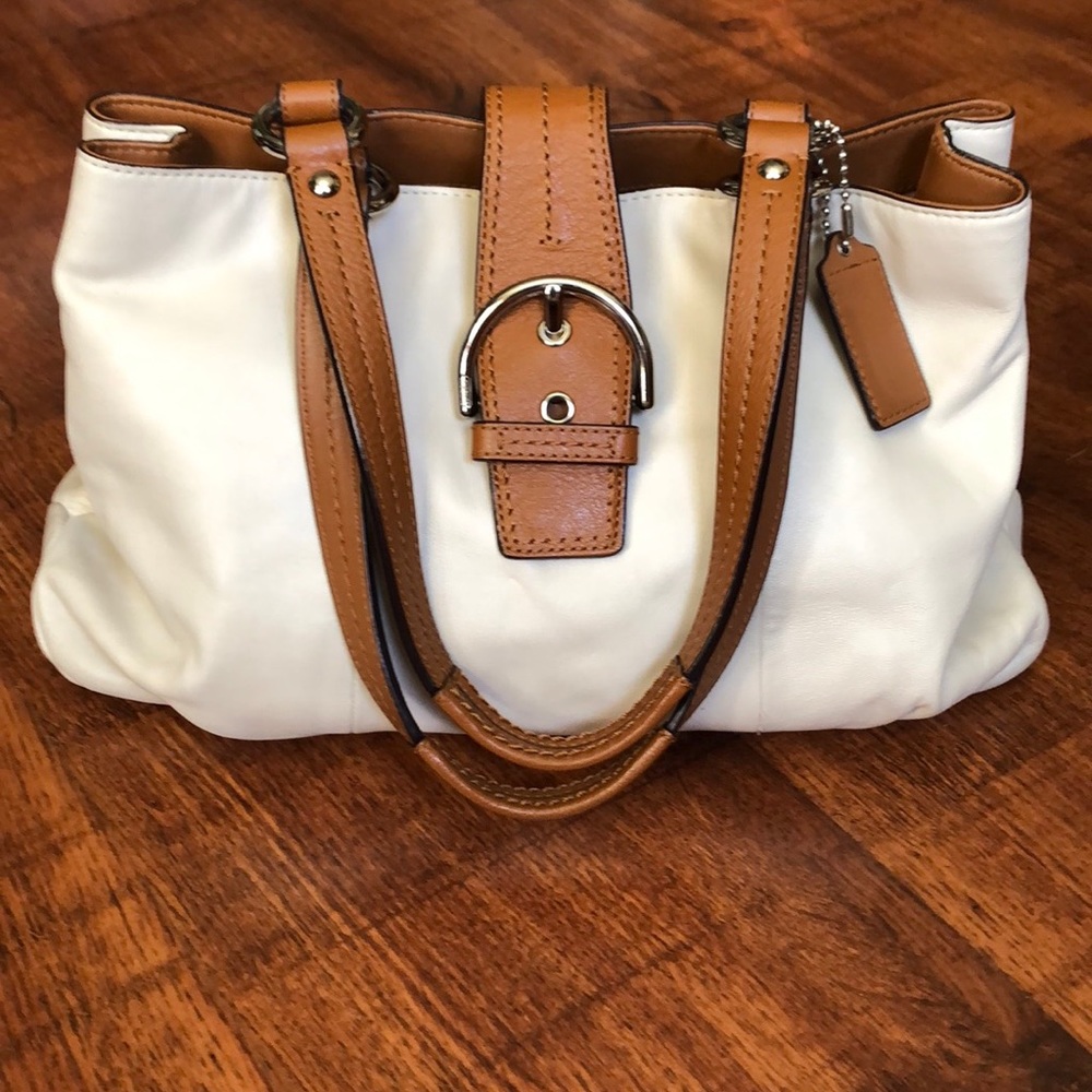 Coach handbag - Cream leather with tan trim